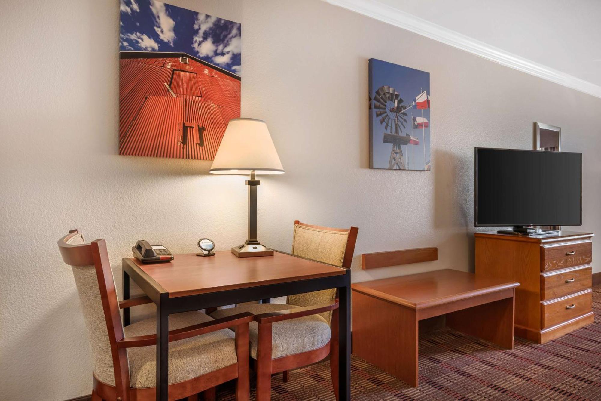 Best Western Club House Inn & Suites Mineral Wells Buitenkant foto
