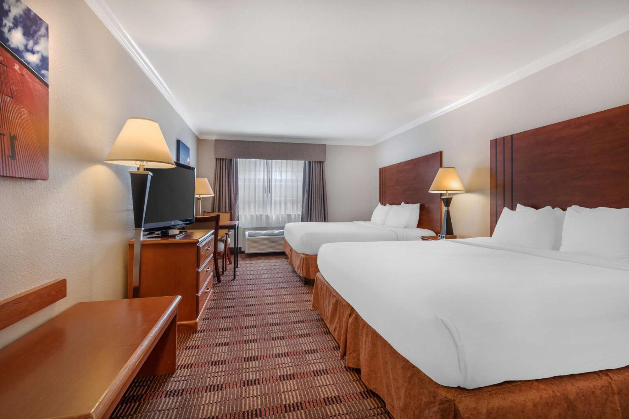 Best Western Club House Inn & Suites Mineral Wells Buitenkant foto